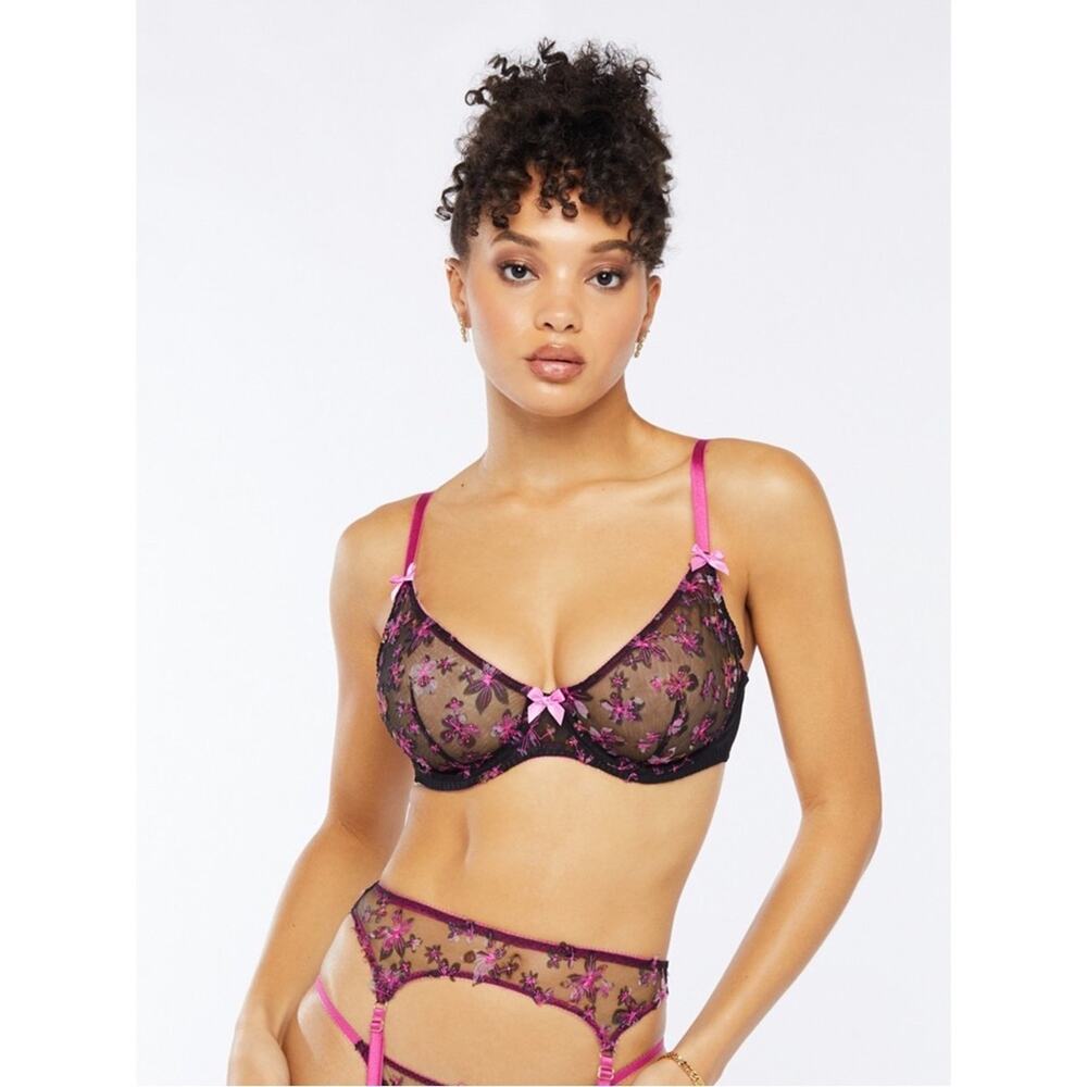 Savage x Fenty Black & Pink Floral Demi Bra & Garter Belt Set Size 32B/Small
